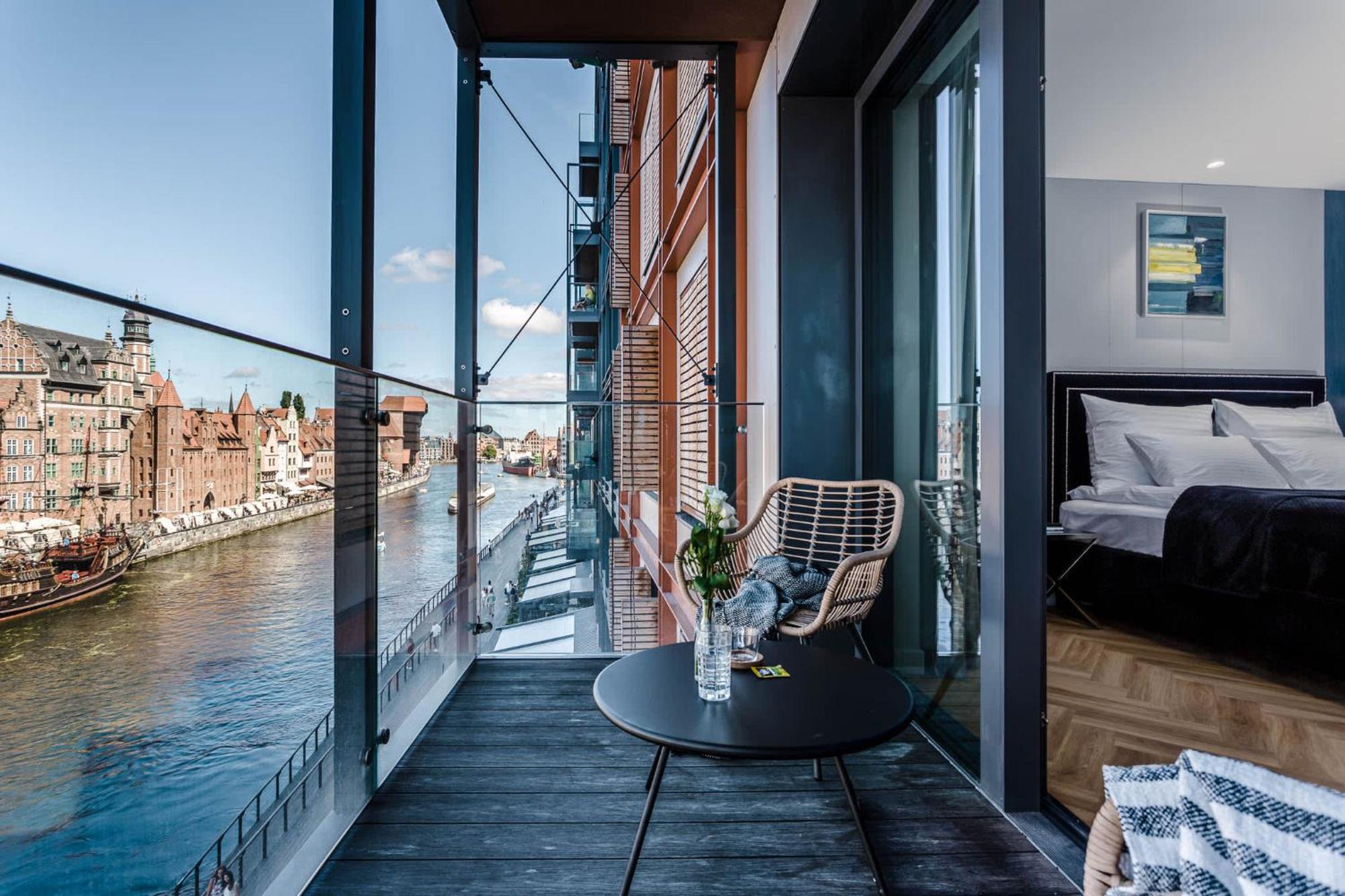 Deo Apartamenty Na Wyspie Spichrzow By Rent Like Home グダニスク エクステリア 写真